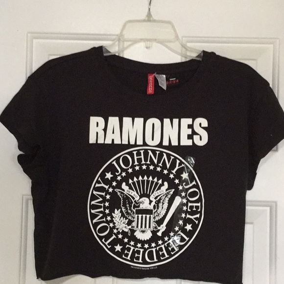 Divided Tops - H&M NWT Ramones crop shirt